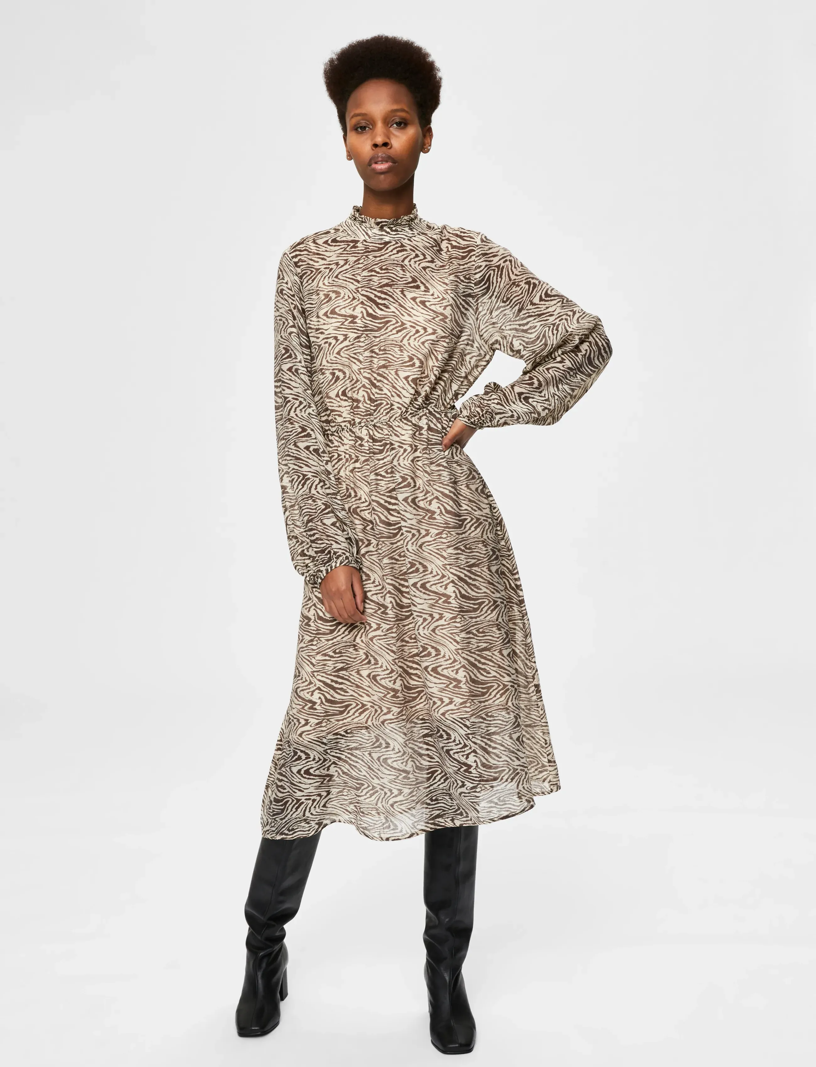 Selected - SLFMINGI LS MIDI DRESS EX - midi kjoler - sandshell - 5
