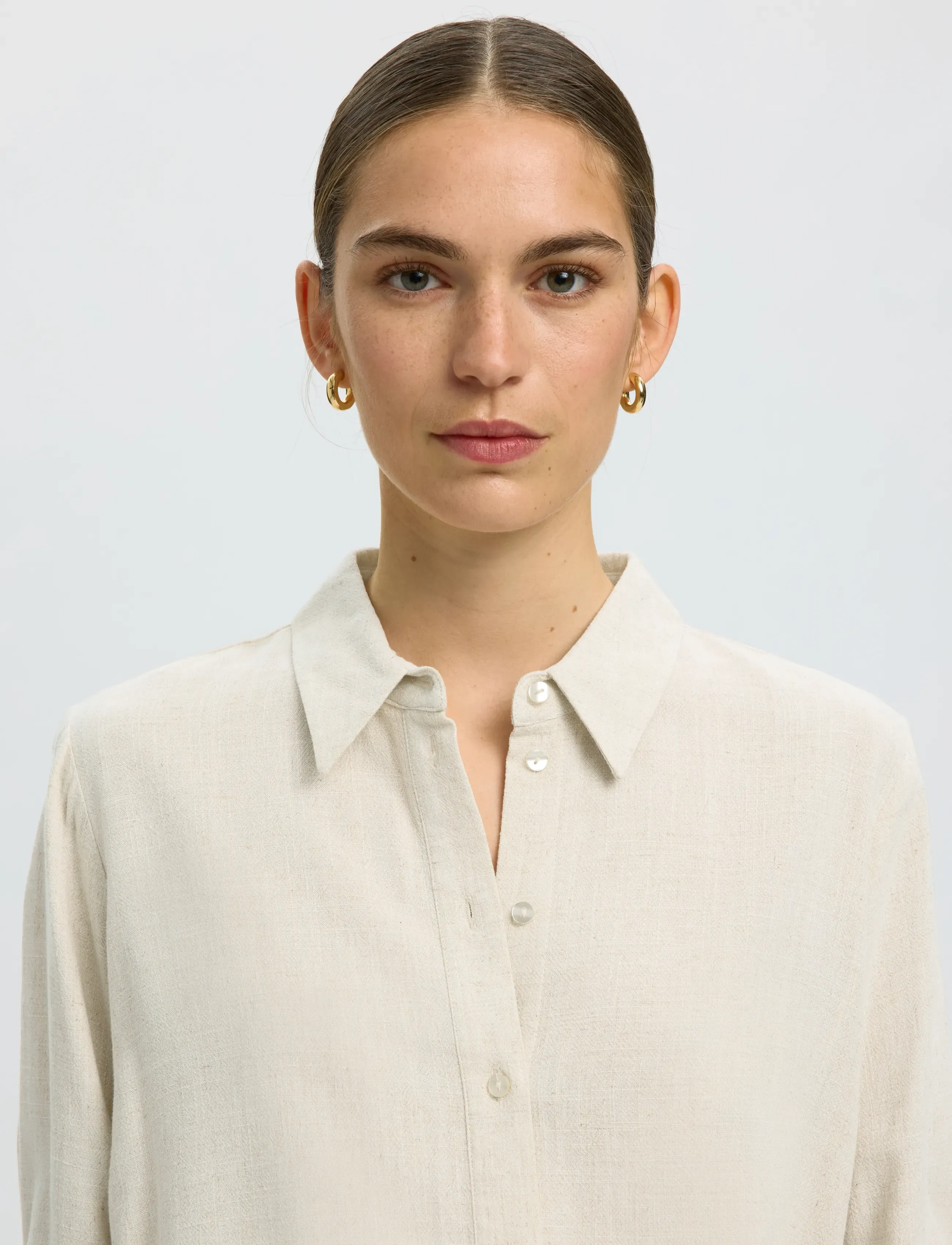 Selected - SLWVIVA LS SUN SHIRT NOOS - langärmlige hemden - sandshell - 5