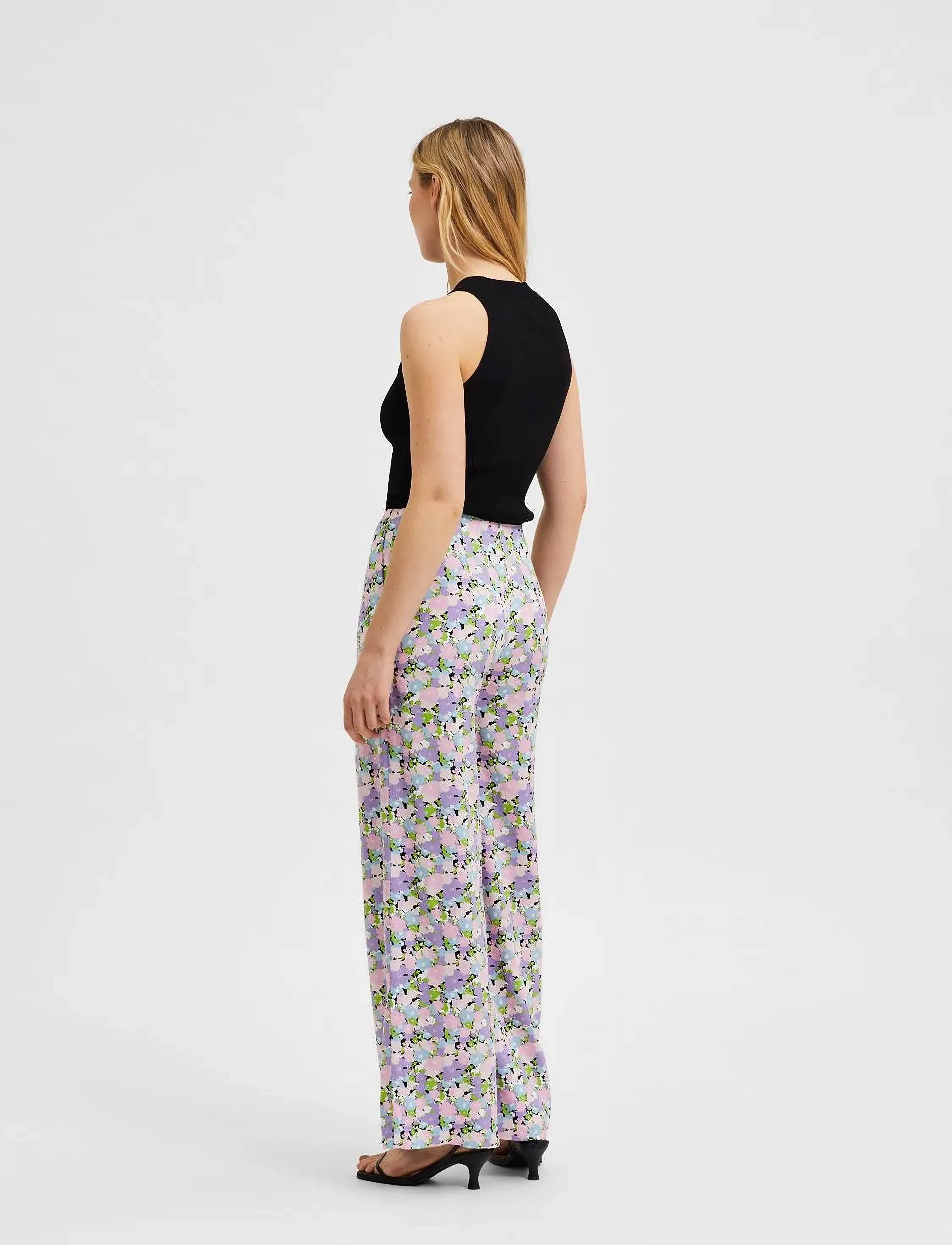 Selected - SLFJUDITA HW WIDE PANT B - hosen mit weitem bein - violet tulip - 3
