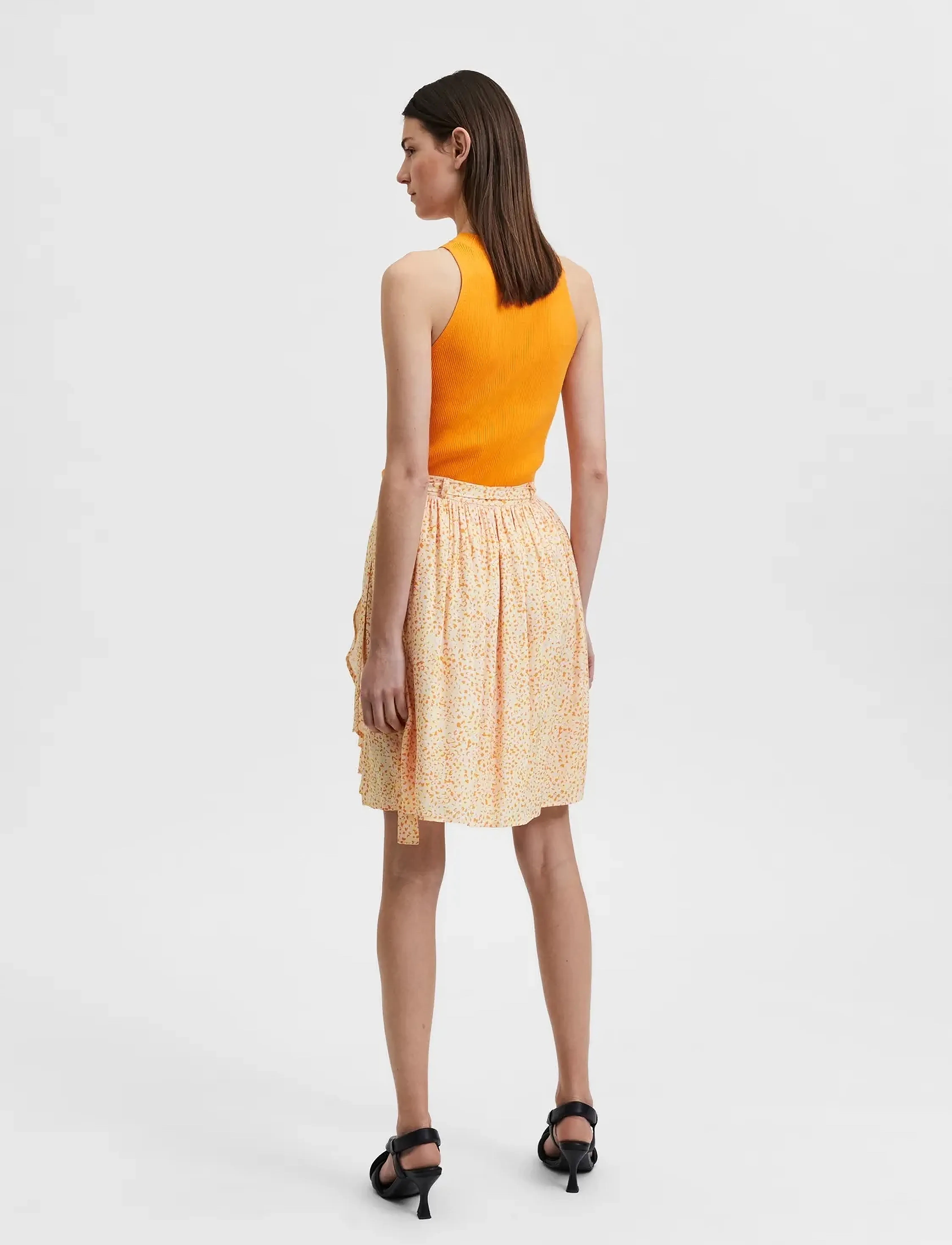 Selected - SLFJALINA HW SHORT WRAP SKIRT M - wickelröcke - chalk pink - 3