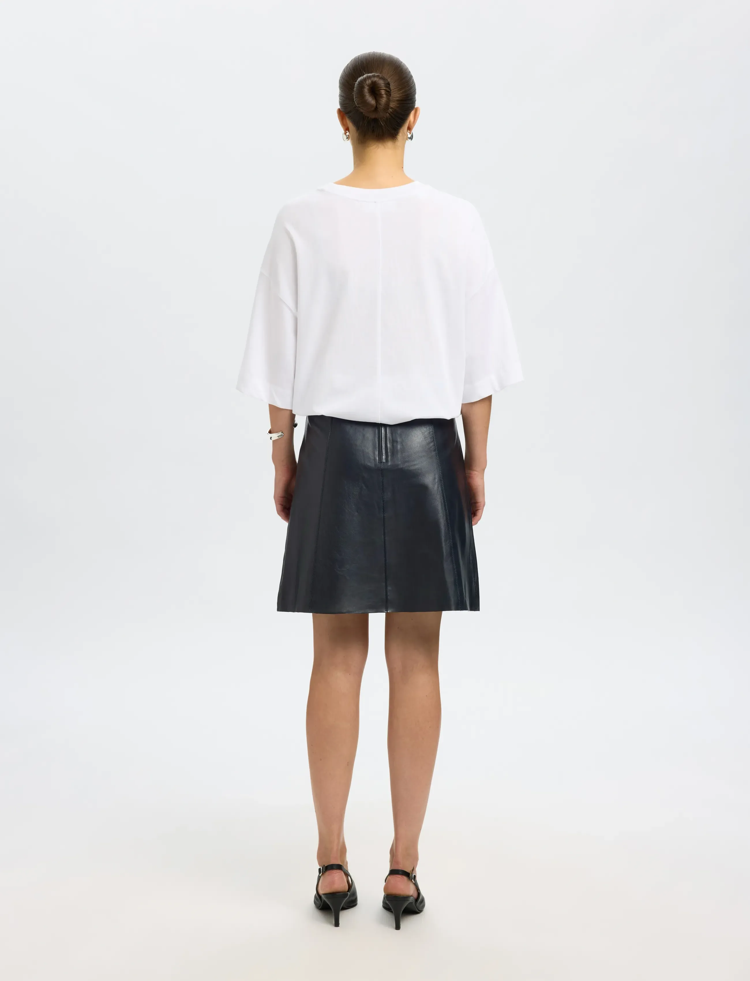 Selected - SLWNEW IBI MW LEATHER SKIRT B NOOS - lederröcke - black - 3