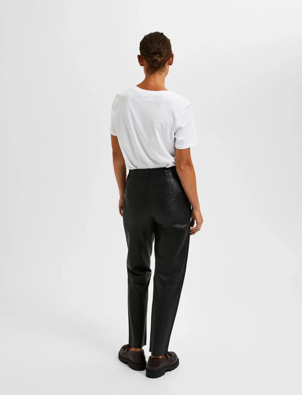Selected - SLFMARIE MW LEATHER PANTS B NOOS - skinnbyxor - black - 3