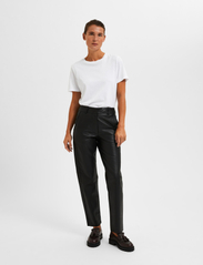 Selected Femme - SLFMARIE MW LEATHER PANTS B NOOS - party wear at outlet prices - black - 7