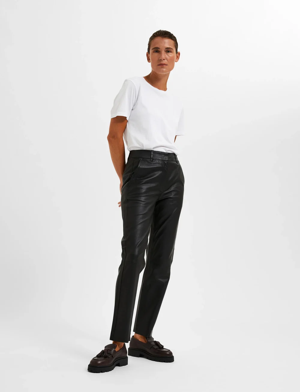 Selected - SLFMARIE MW LEATHER PANTS B NOOS - skinnbyxor - black - 5