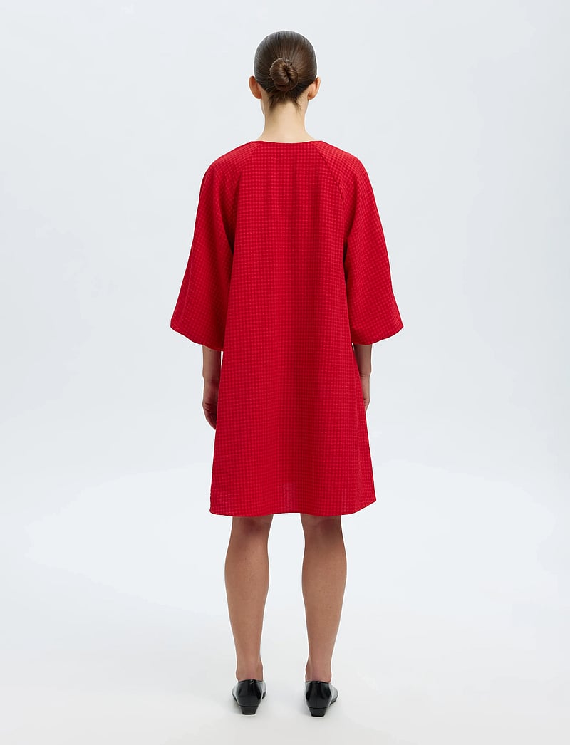 Selected - SLFAMIDA 3/4 SHORT DRESS B - sommerkleider - equestrian red - 2