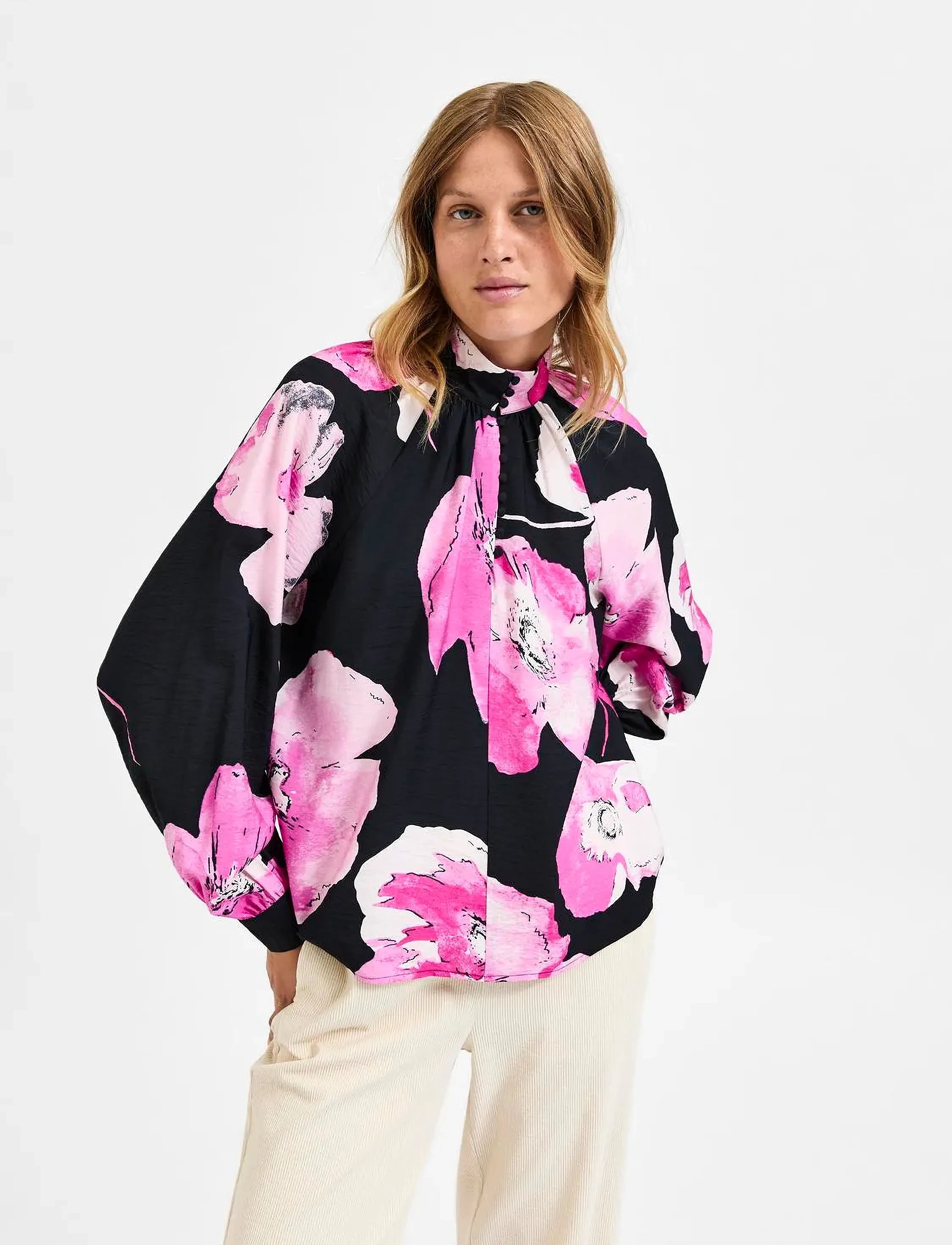 Selected - SLFAURA LS BUTTONED TOP B - langærmede bluser - black - 4