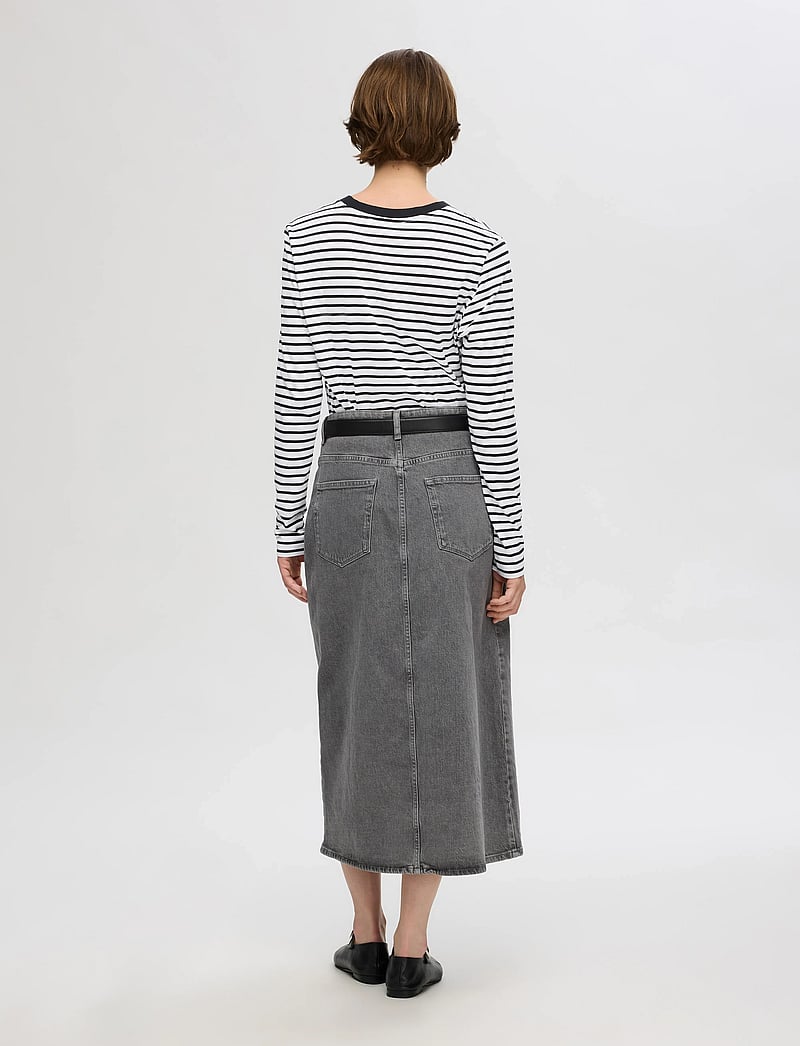 Selected - SLFESSENTIAL LS STRIPED O-NECK TEE NOOS - långärmade toppar - black - 2