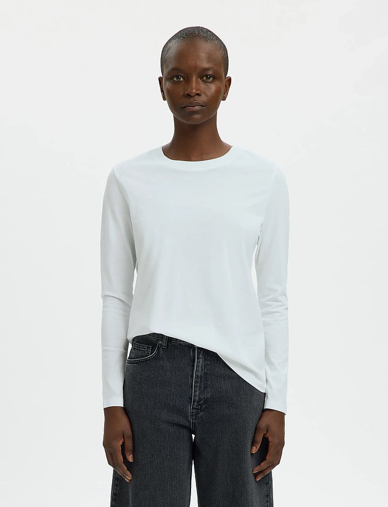 Selected - SLFESSENTIAL LS O-NECK TEE NOOS - long-sleeved tops - bright white - 0