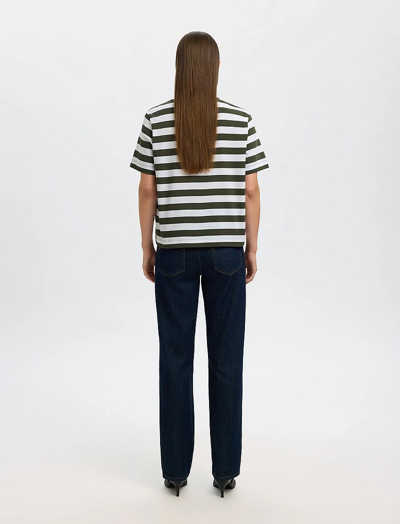 Selected - SLWESSENTIAL SS STRIPED BOXY TEE NOOS - t-shirts - deep depths - 3
