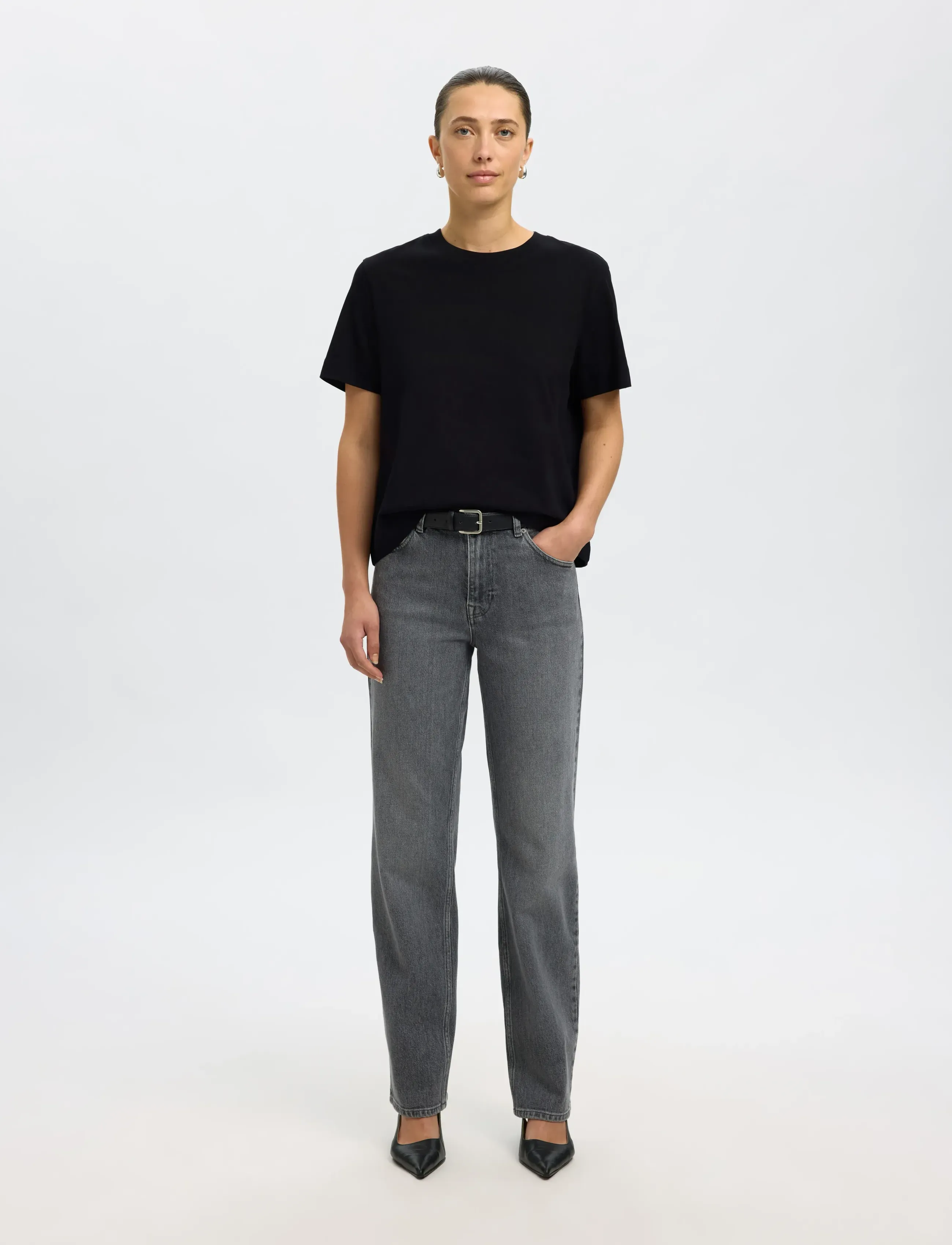 Selected - SLWESSENTIAL SS BOXY TEE NOOS - t-shirts - black - 4