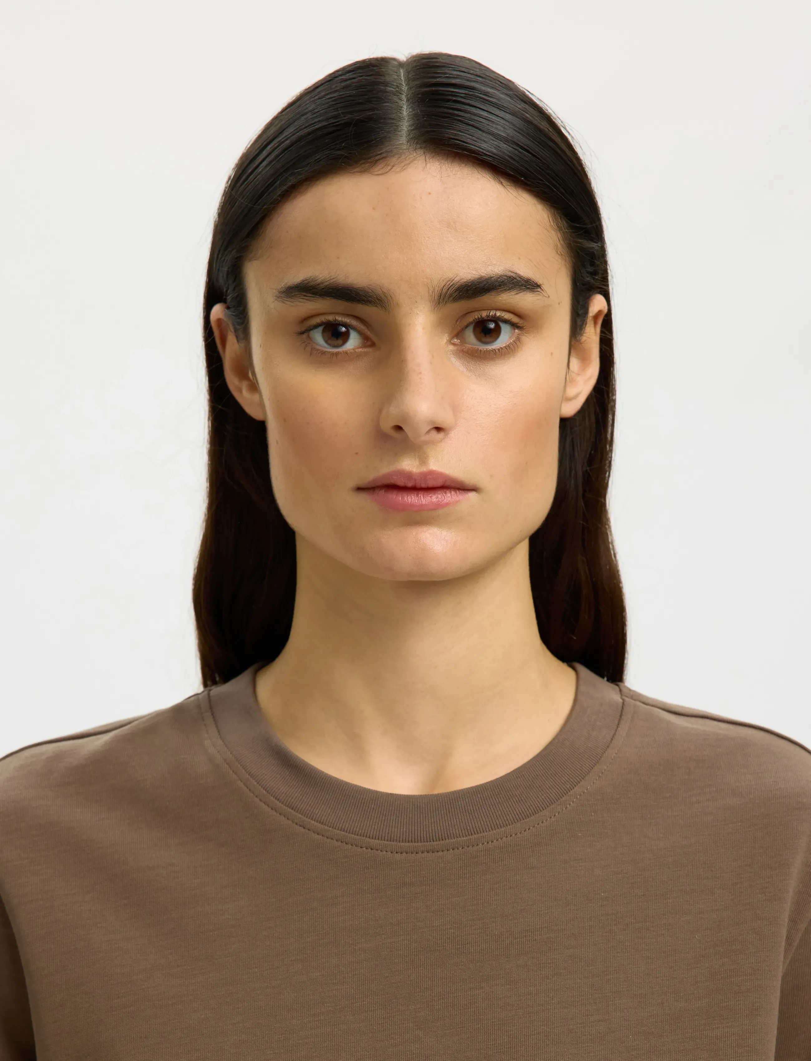 Selected - SLWESSENTIAL SS BOXY TEE NOOS - t-shirts - chocolate chip - 4