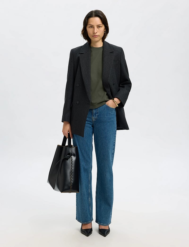 Selected - SLWESSENTIAL SS BOXY TEE NOOS - t-shirts - deep depths - 4