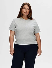 Selected Femme - SLFESSENTIAL SS BOXY TEE NOOS - lowest prices - light grey melange - 7