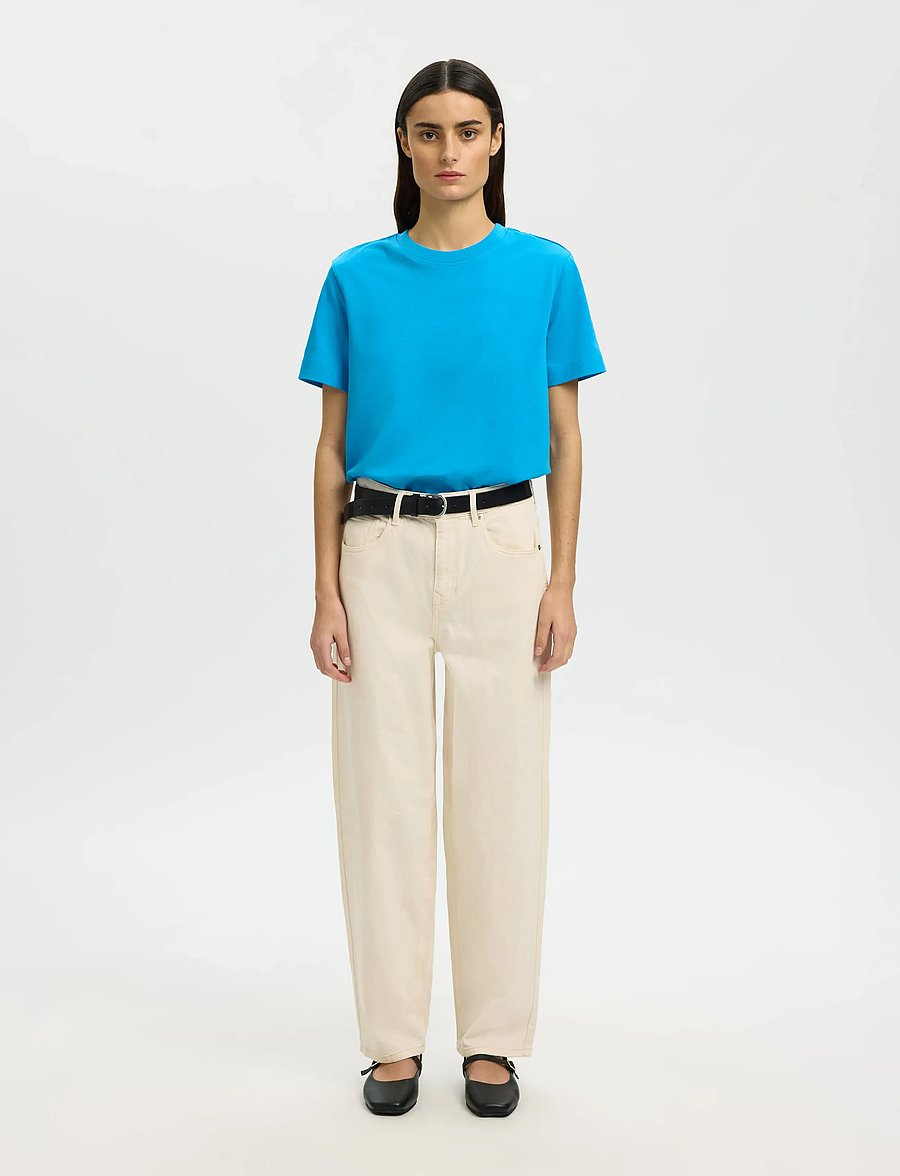 Selected - SLWESSENTIAL SS BOXY TEE NOOS - t-shirts - malibu blue - 4