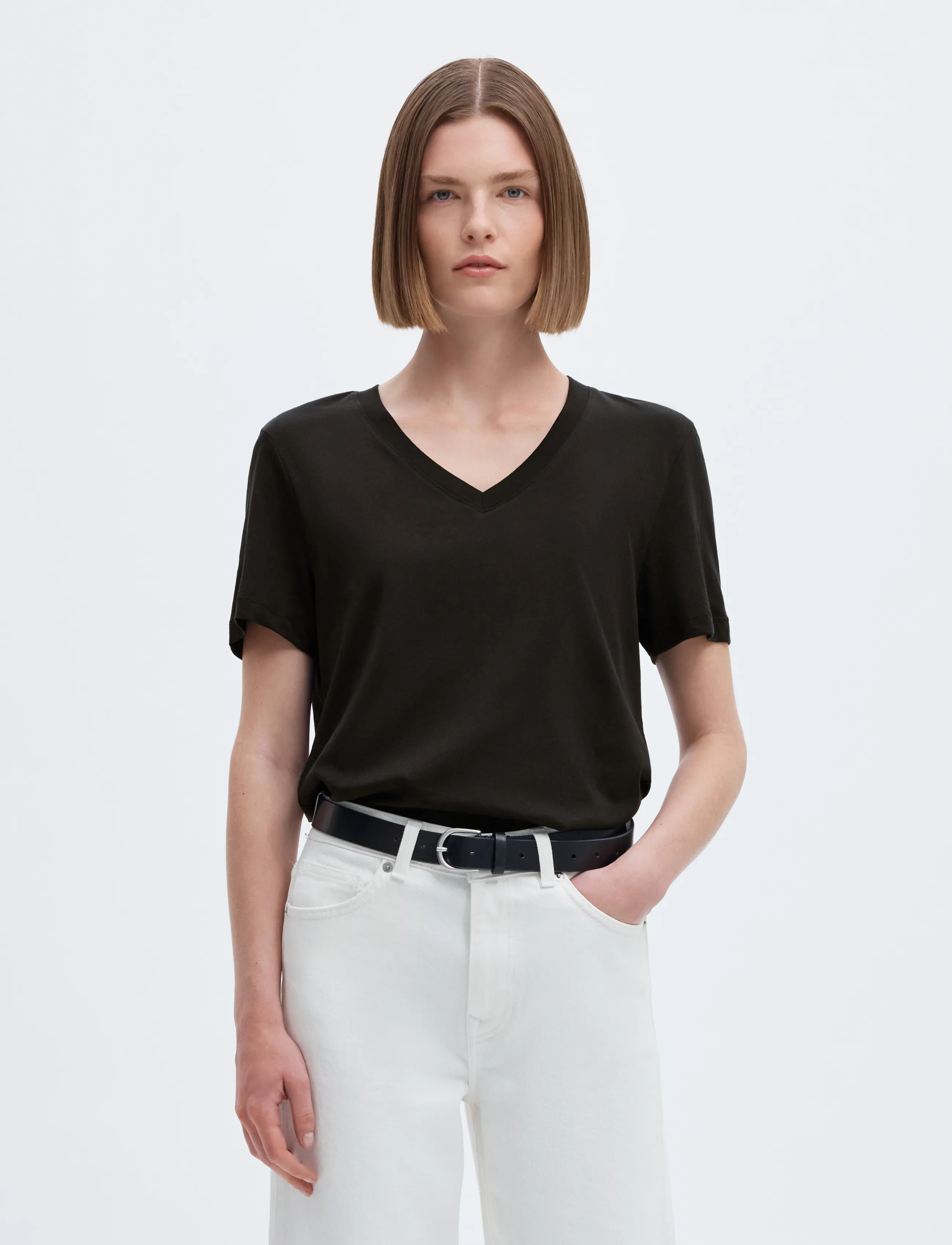 Selected SLWESSENTIAL SS V-NECK TEE NOOS - Selected - BLACK / black