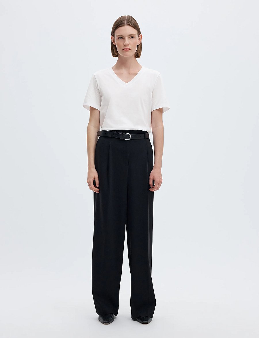Selected - SLWESSENTIAL SS V-NECK TEE NOOS - t-shirts - bright white - 4