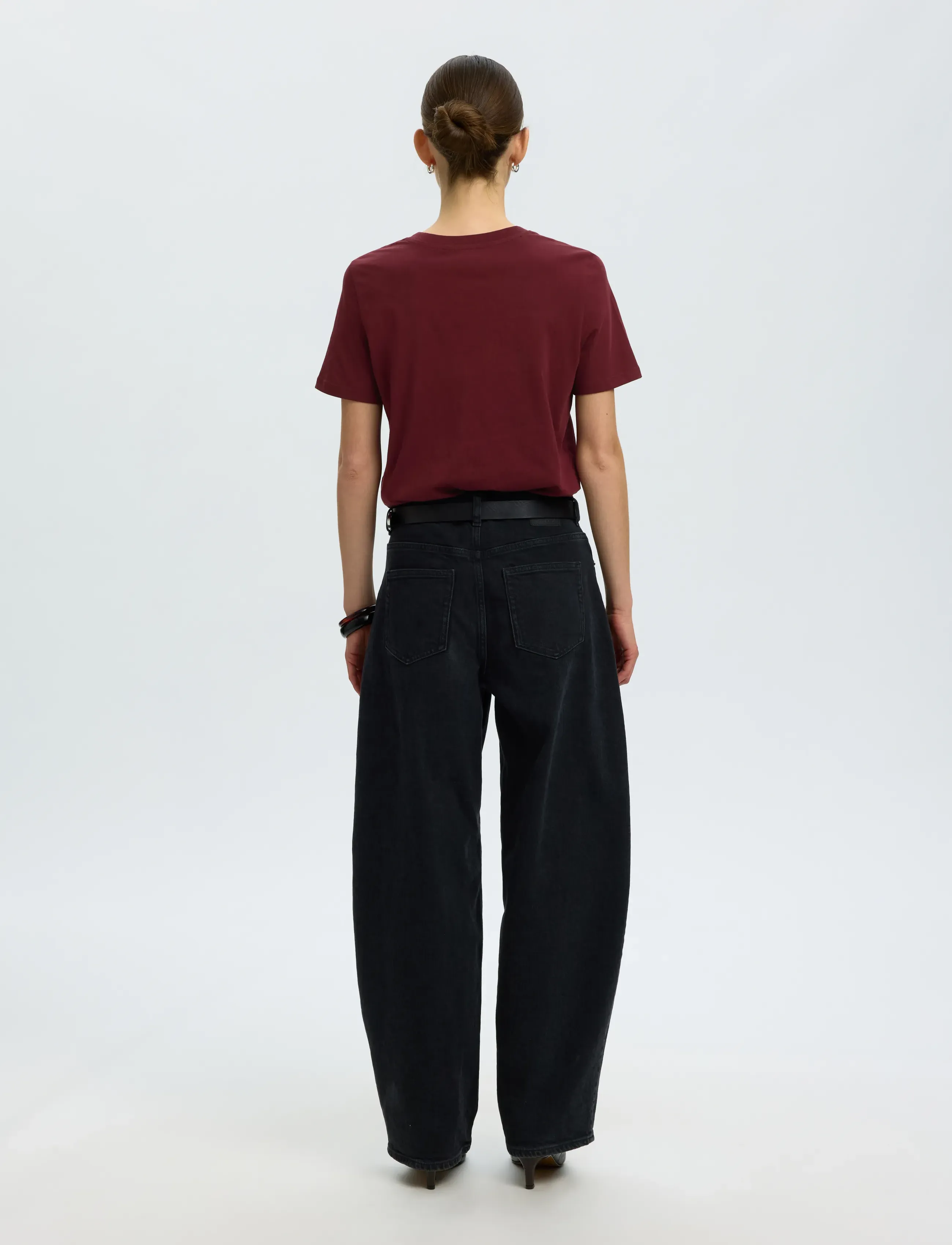 Selected - SLWESSENTIAL SS V-NECK TEE NOOS - t-shirts - tawny port - 2