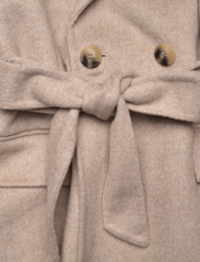 Selected Femme - SLFTARA HANDMADE JACKET B NOOS - winter jacket - sandshell - 3