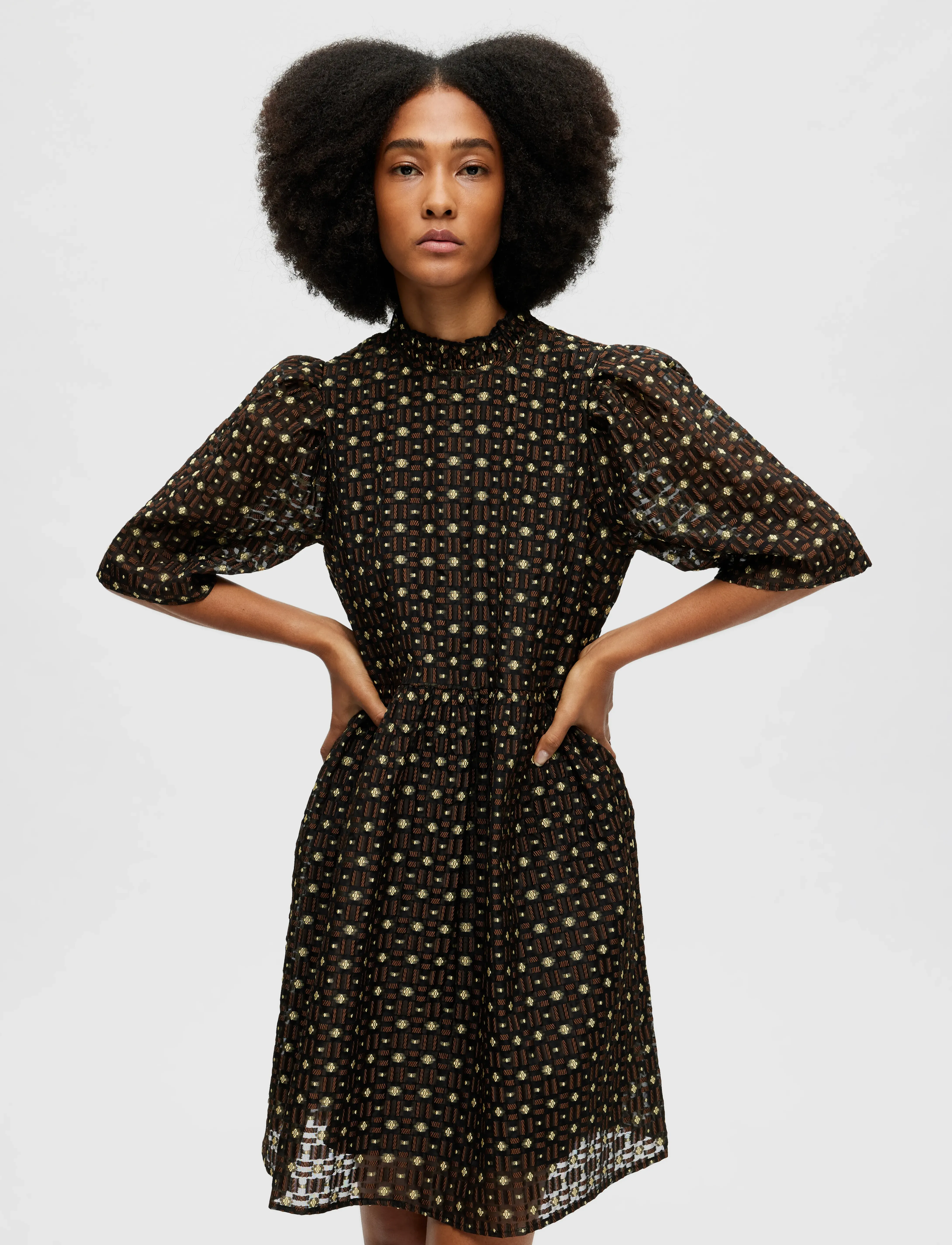 Selected SLFSOFINE 2/4  SHORT JACQUARD DRESS B - Kleidid - BLACK / black