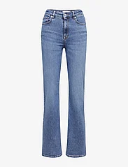 Selected Femme - SLFTONE HW MID BLUE BOOTCUT JEANS W NOOS - bootcut jeans - medium blue denim - 0