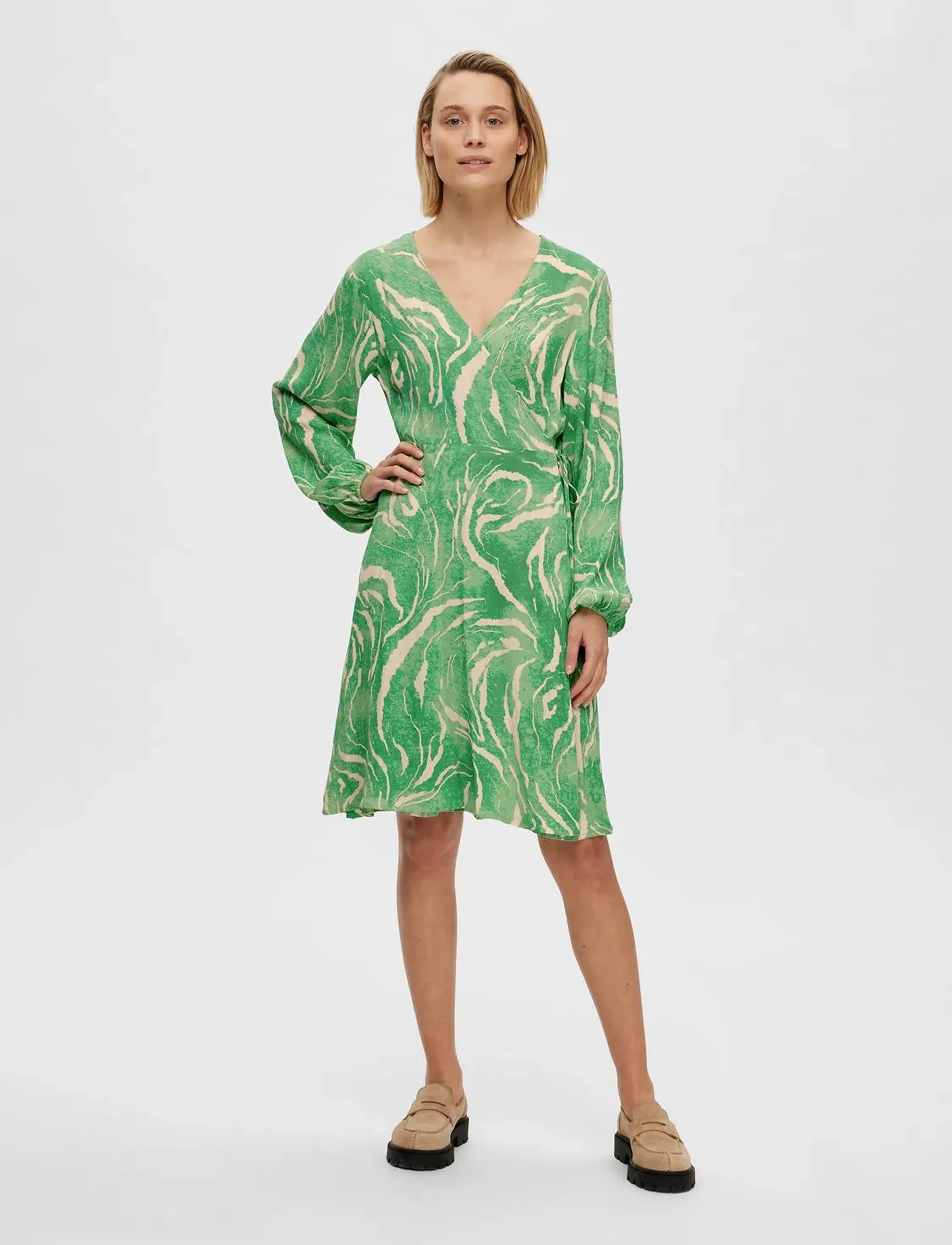 Selected - SLFFIOLA LS AOP WRAP DRESS B - wickelkleider - absinthe green - 5