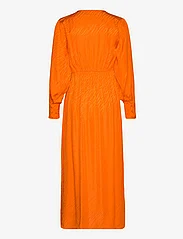 Selected Femme - SLFABIENNE LS SATIN ANKLE WRAP DRESS B - festtøj til outletpriser - orangeade - 1