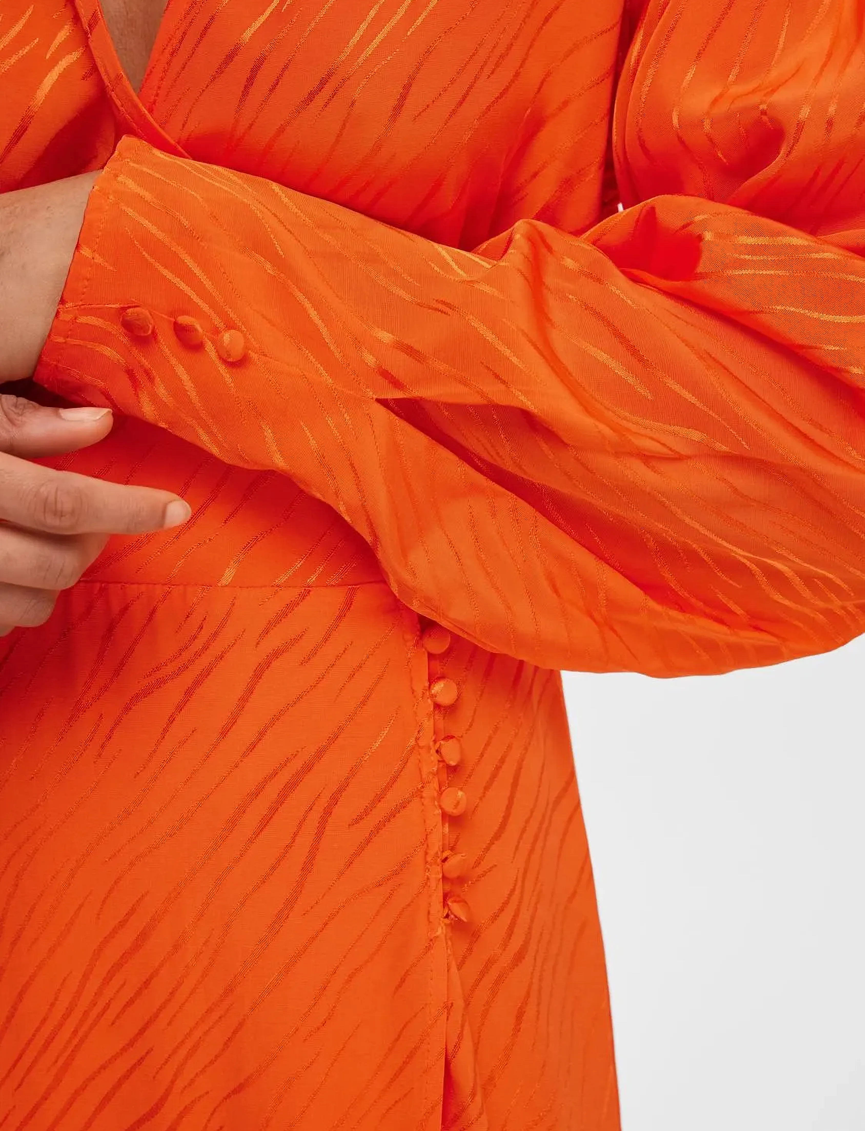 Selected - SLFABIENNE LS SATIN ANKLE WRAP DRESS B - wickelkleider - orangeade - 5
