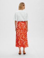 Selected Femme - SLFSIRINE MW ANKLE SKIRT B - satin skirts - orangeade - 3