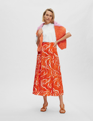 Selected Femme - SLFSIRINE MW ANKLE SKIRT B - satin skirts - orangeade - 4