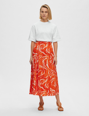 Selected Femme - SLFSIRINE MW ANKLE SKIRT B - satin skirts - orangeade - 5