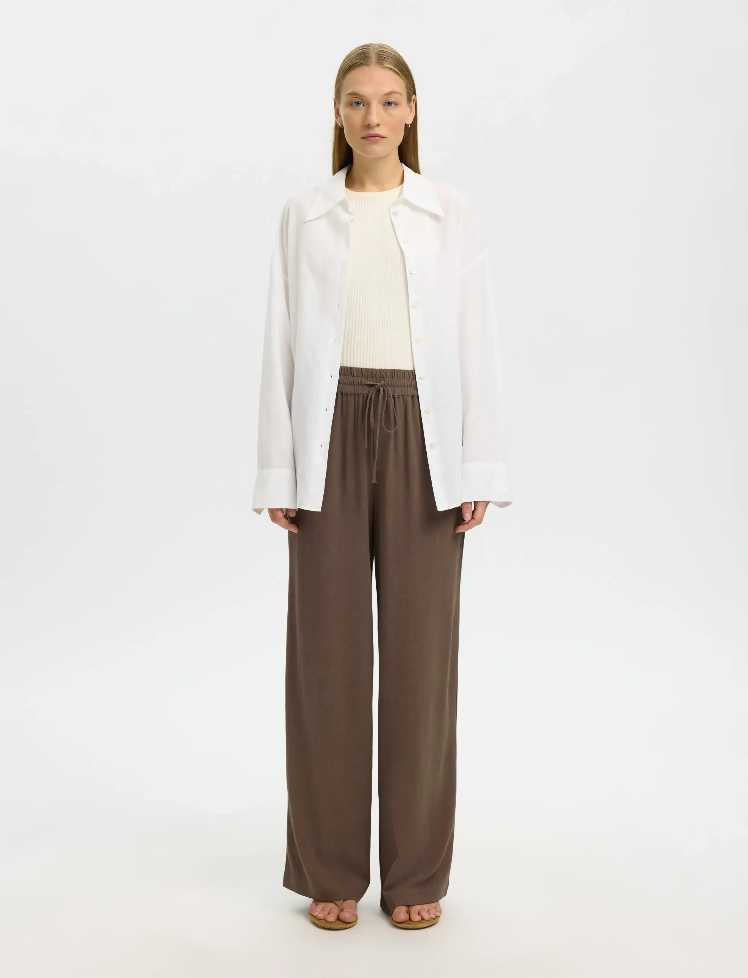Selected - SLFVIVA-GULIA HW LONG SUN PANT NOOS - pantalons droits - chocolate chip - 3