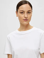 Selected Femme - SLFMYESSENTIAL SS O-NECK TEE NOOS - zemākās cenas - bright white - 5