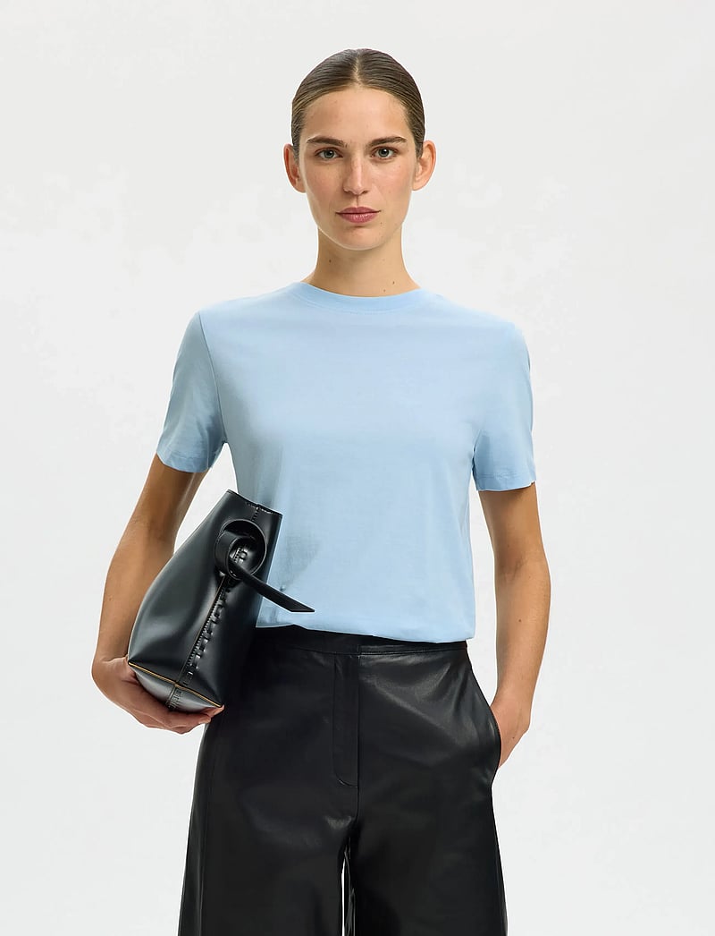 Selected - SLWMYESSENTIAL SS O-NECK TEE NOOS - t-shirts - cashmere blue - 0