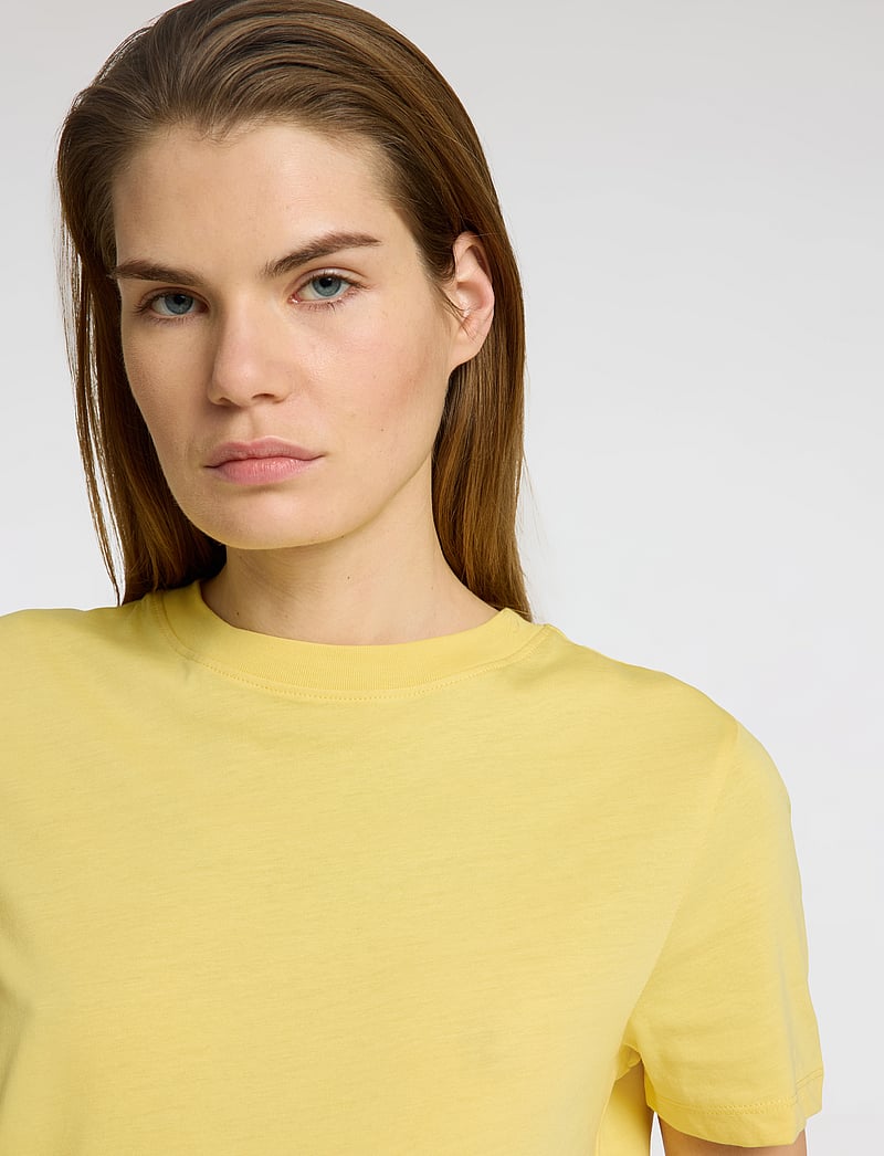 Selected - SLWMYESSENTIAL SS O-NECK TEE NOOS - t-shirts - sundress - 5