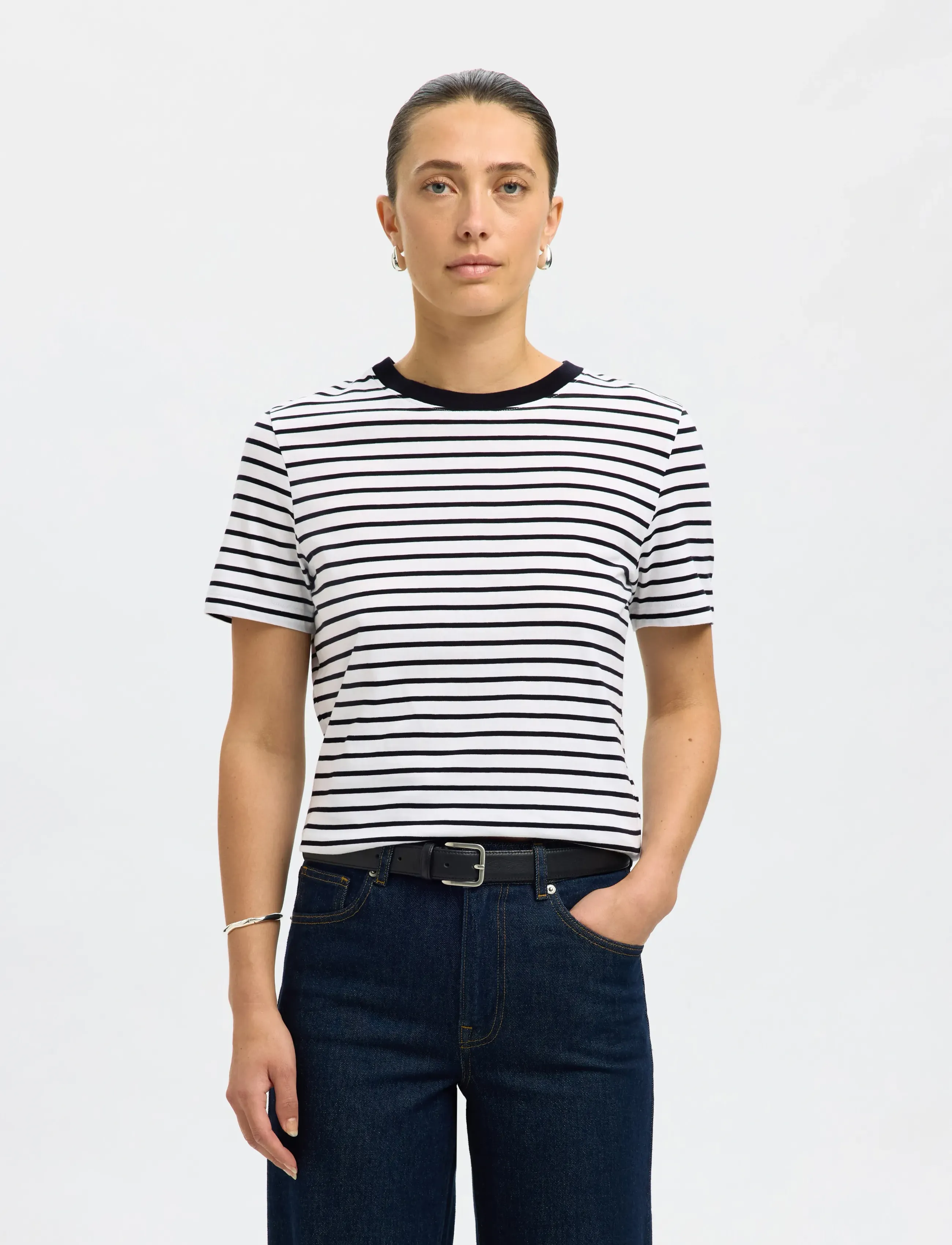 Selected SLFMYESSENTIAL SS STRIPE O-NECK TEE - T-shirts & Toppar - BLACK / black