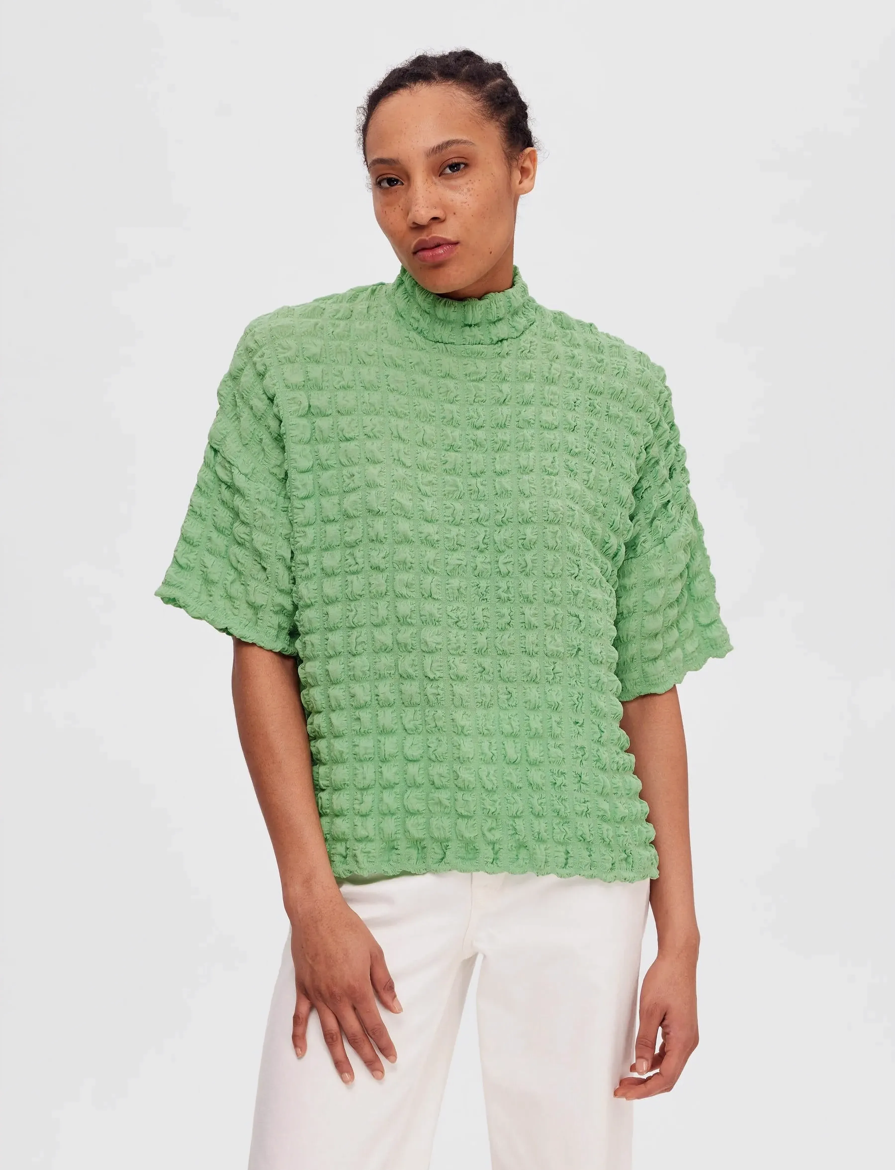 Selected - SLFMONIKA SS HIGH NECK TOP B - laveste priser - absinthe green - 1