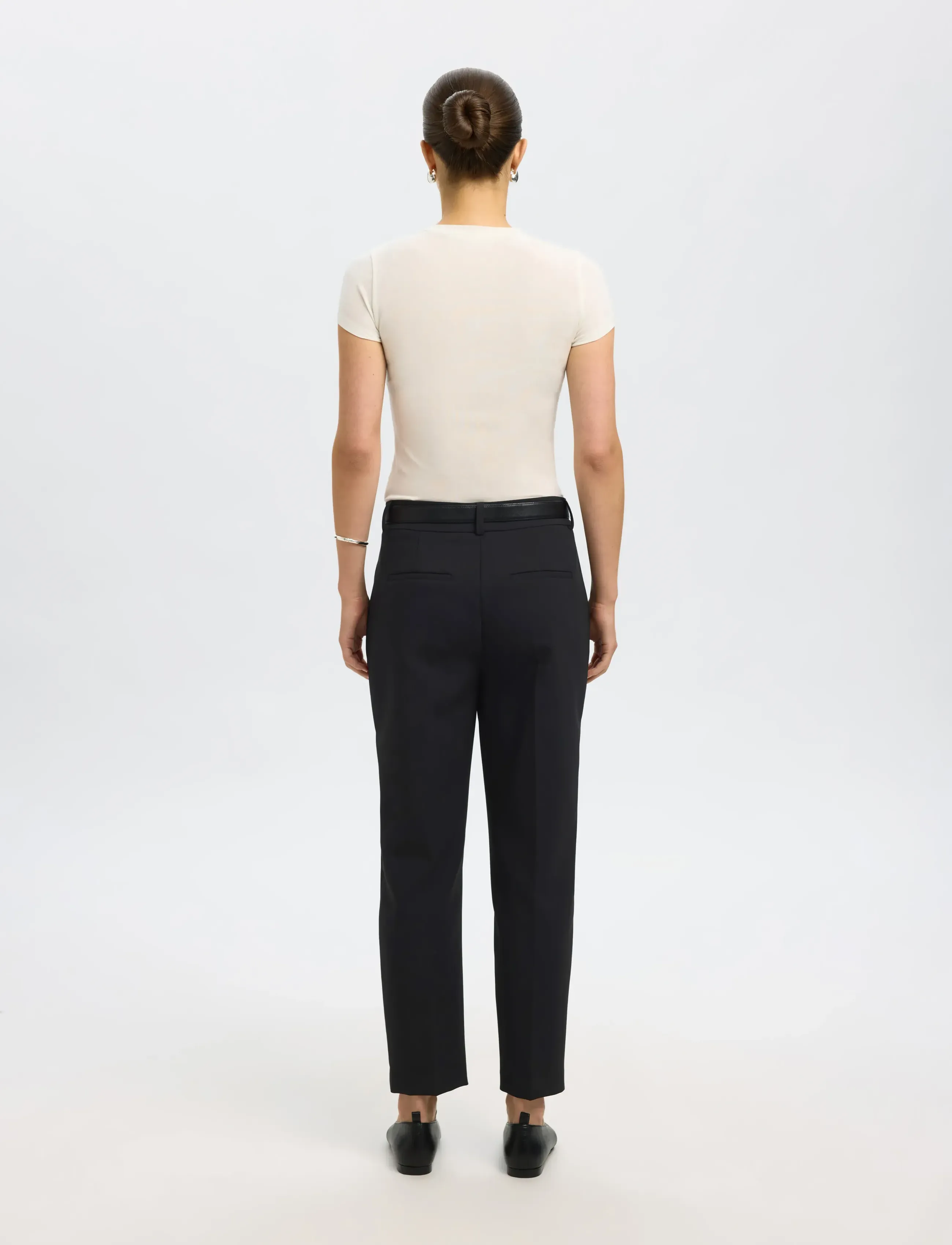 Selected - SLWRITA-RIA MW CROPPED PANT FD NOOS - chinos - black - 3