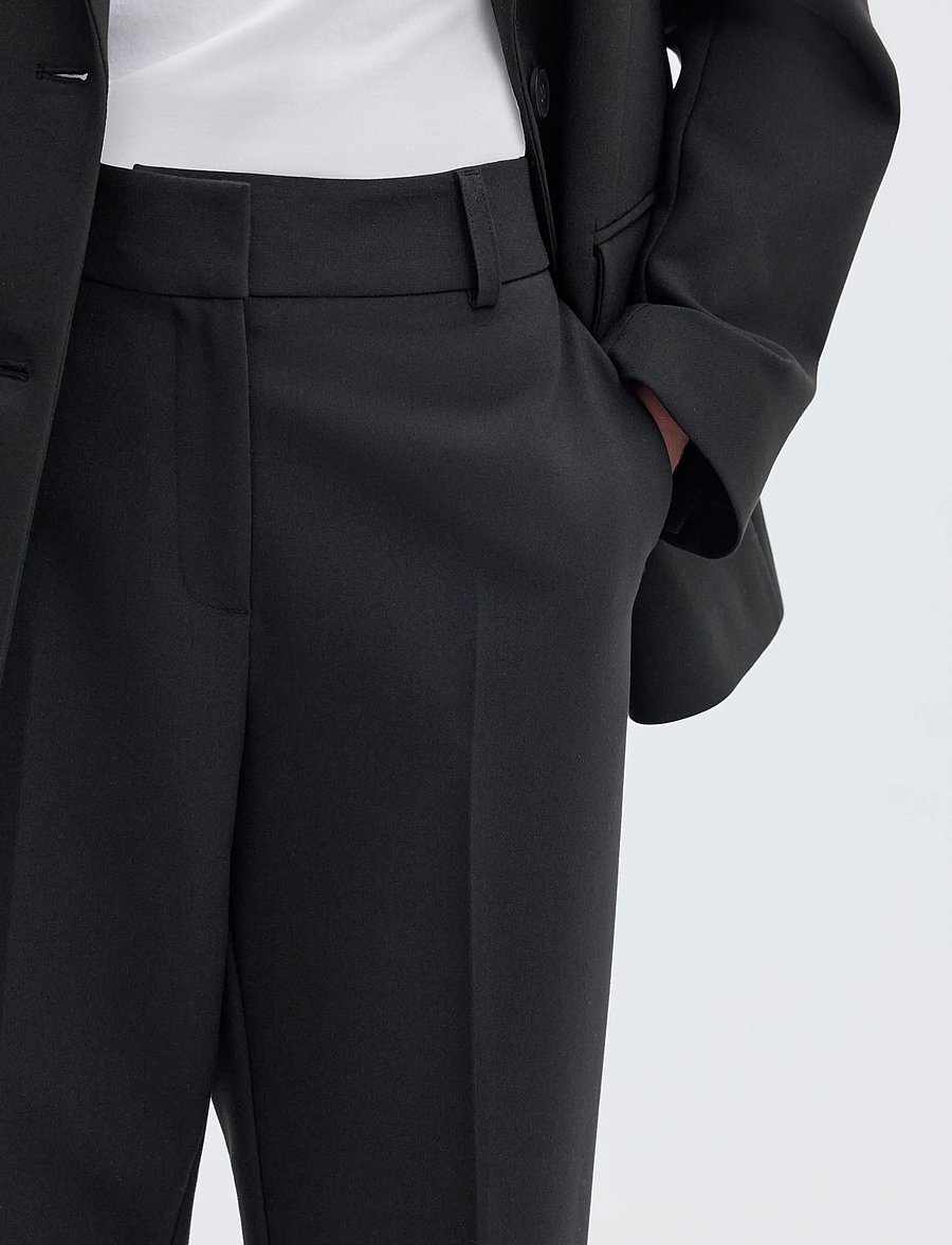 Selected - SLWRITA-RIA MW CROPPED PANT FD NOOS - chinos - black - 5
