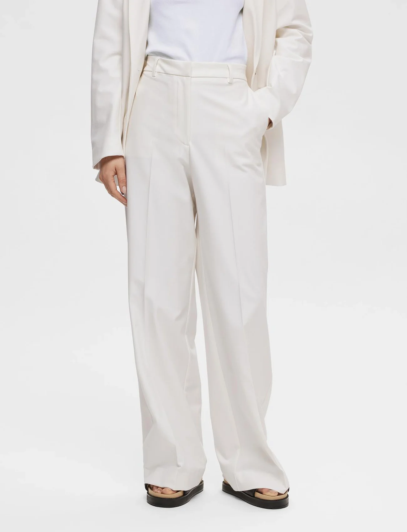 Selected Femme - SLFELIANA HW WIDE PANT N - party wear at outlet prices - snow white - 1