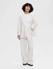 Selected Femme - SLFELIANA HW WIDE PANT N - party wear at outlet prices - snow white - 3