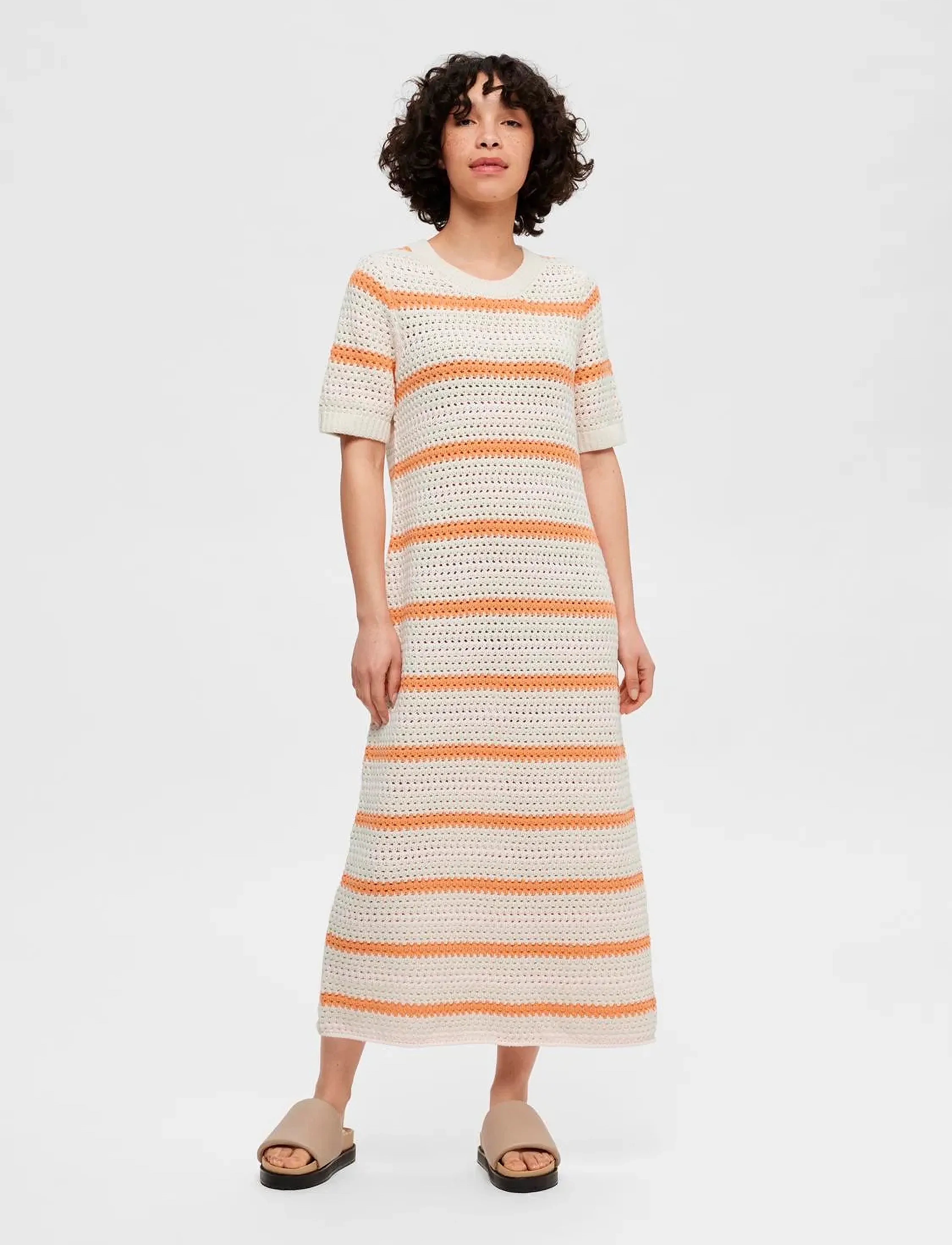 Selected SLFALBY SS LONG KNIT DRESS - Strikkjoler - BIRCH / multi