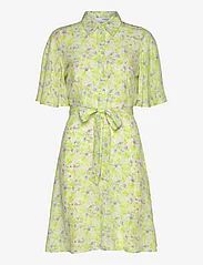 Selected Femme - SLFTERESA SS SHORT SHIRT DRESS B - festklær til outlet-priser - sharp green - 0