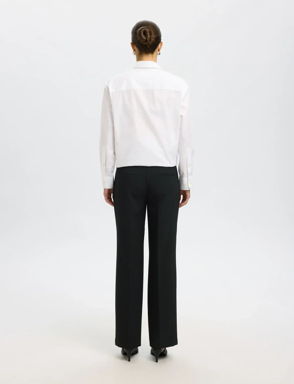 Selected - SLFRITA MW WIDE PANT FD NOOS - bikses ar platām starām - black - 2