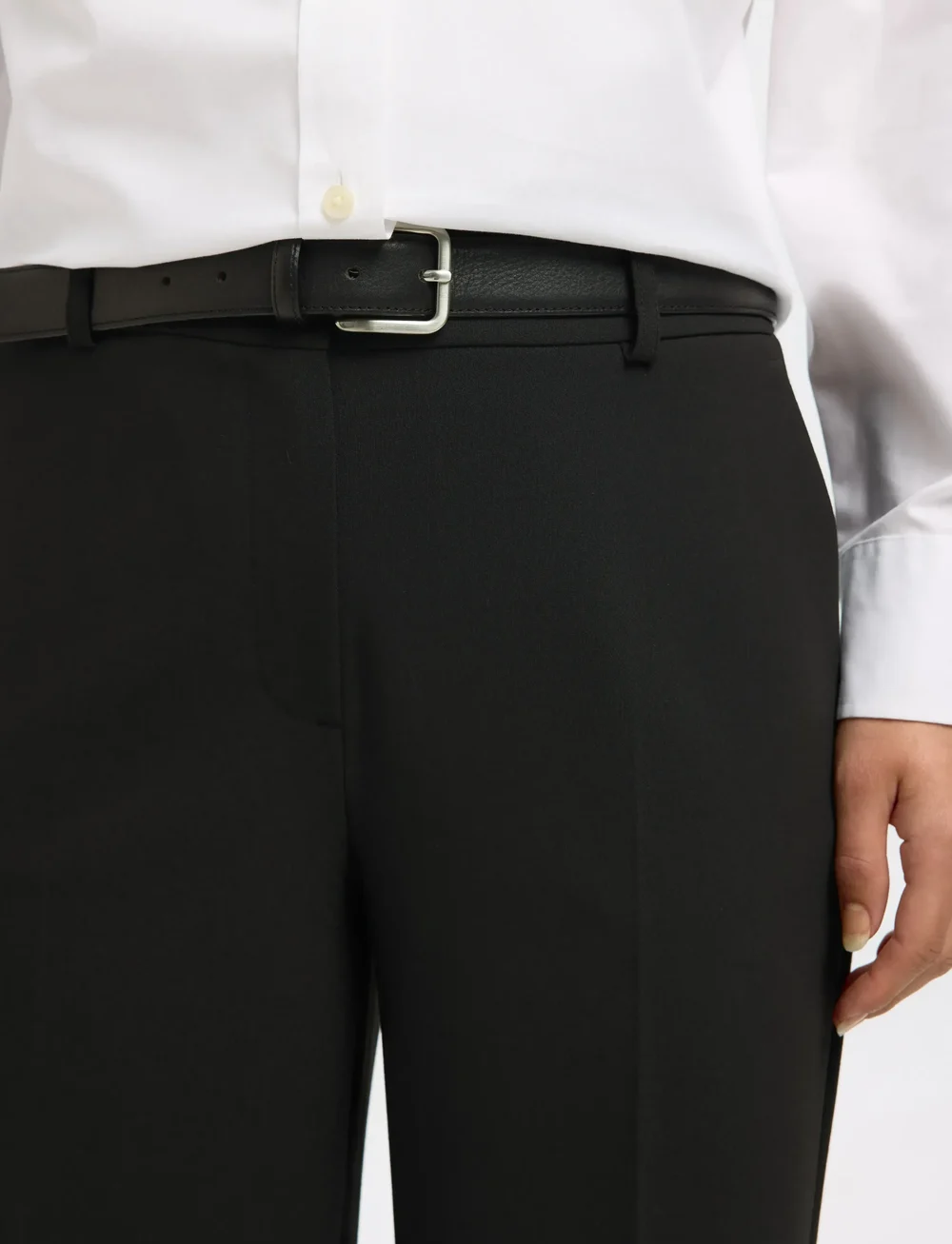 Selected - SLFRITA MW WIDE PANT FD NOOS - bikses ar platām starām - black - 5