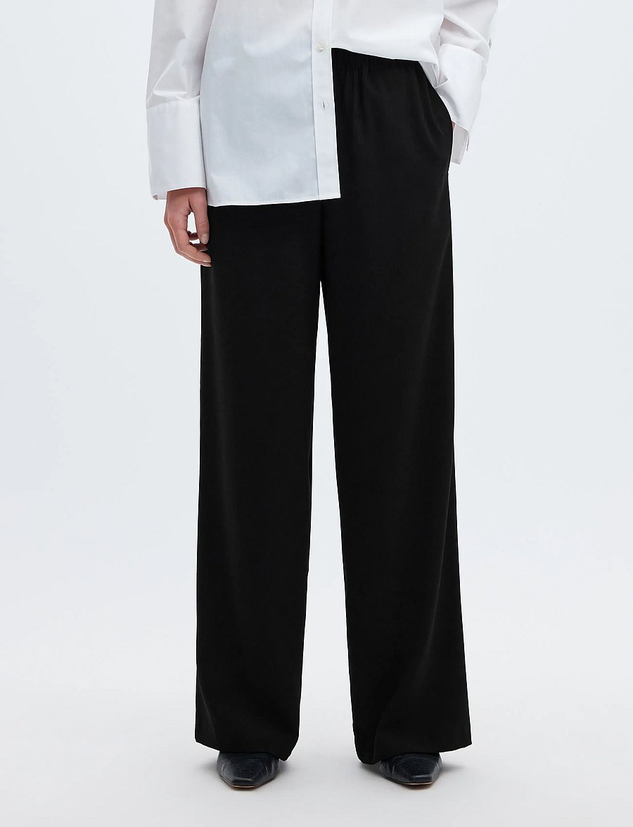 Selected - SLFTINNI-RELAXED MW WIDE PANT N NOOS - bukser med brede ben - black - 0