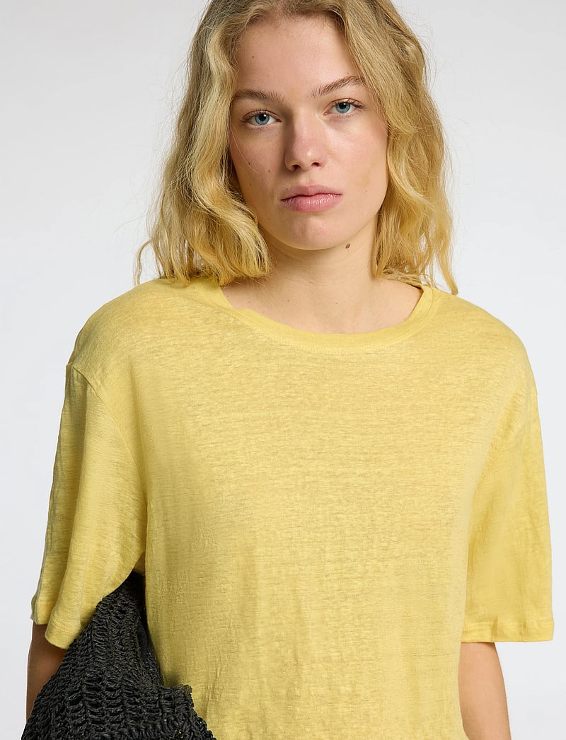 Selected - SLFVILJA LINEN SS TEE - t-shirts - sundress - 5