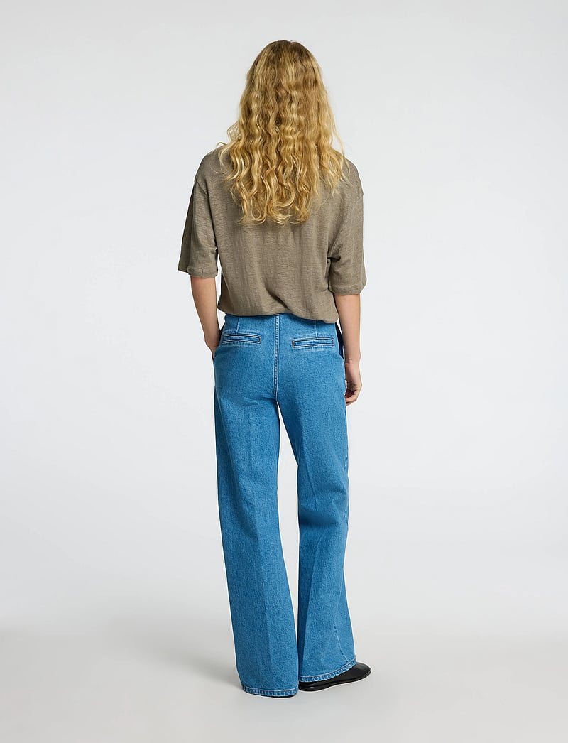 Selected - SLFVILJA LINEN SS TEE - t-shirts - vetiver - 2