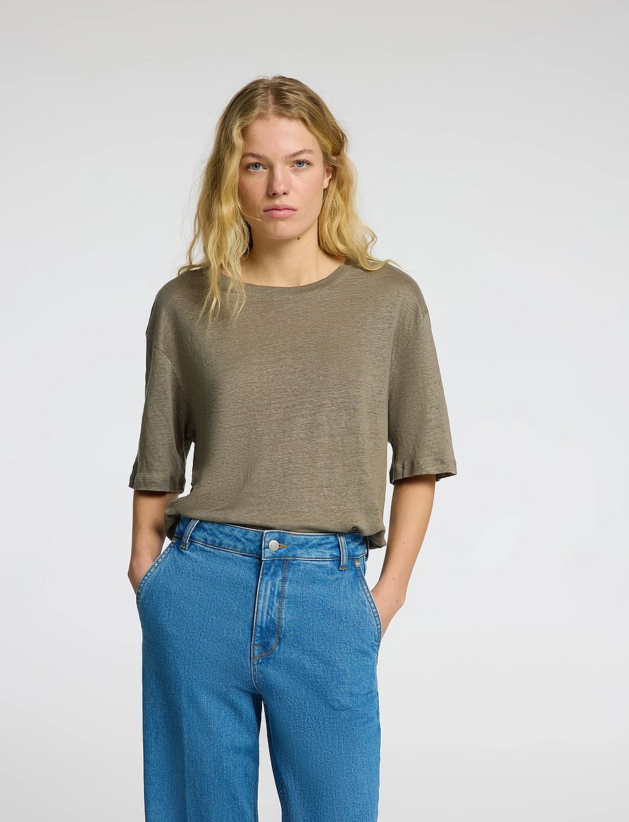 Selected - SLFVILJA LINEN SS TEE - t-shirts - vetiver - 3