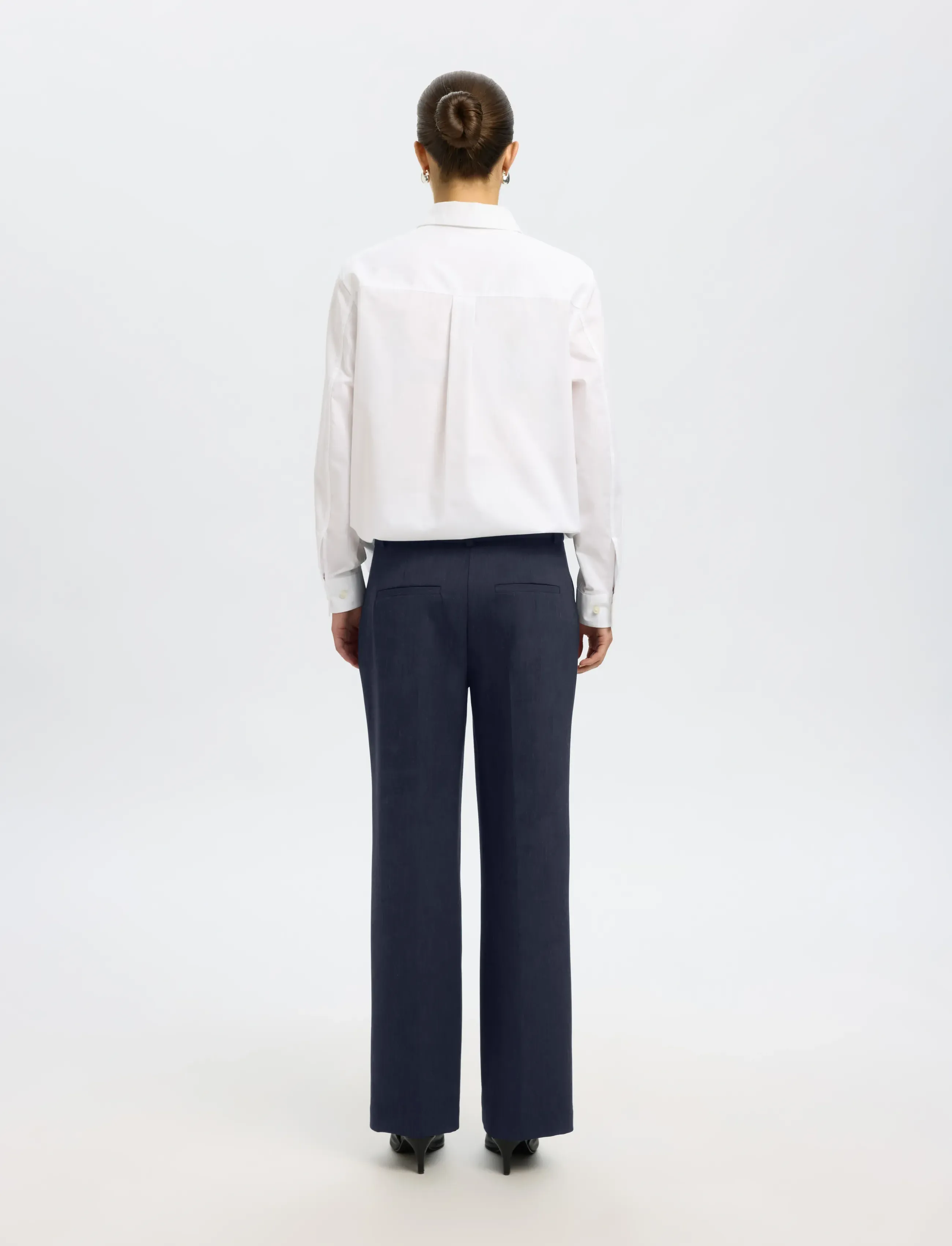 Selected - SLWRITA MW WIDE PANT DARK SAP MEL NOOS - pantalons droits - dark sapphire - 2
