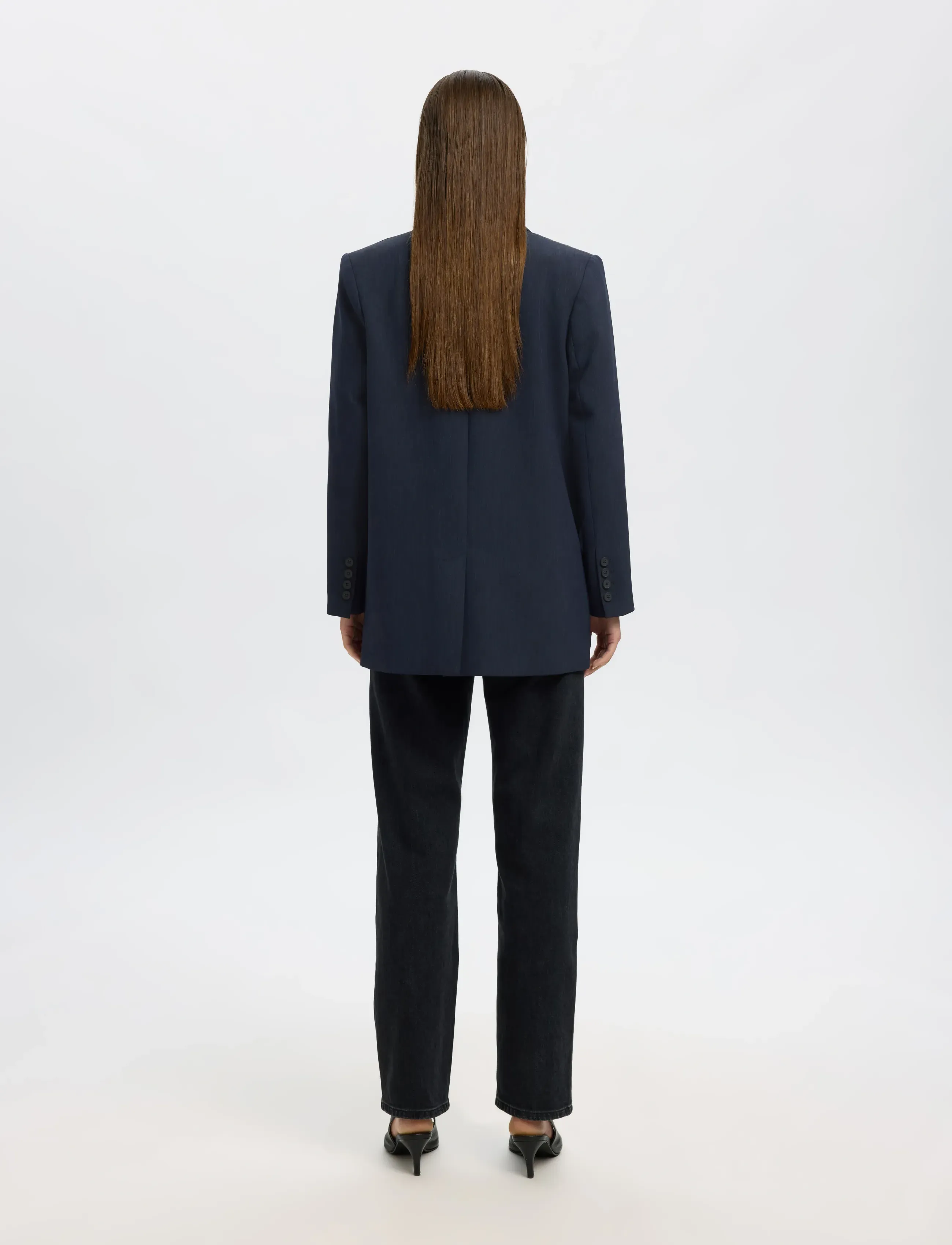 Selected - SLWRITA LS RELAXED BLAZER D SAP MEL NOOS - vienaeiliai švarkai - dark sapphire - 3